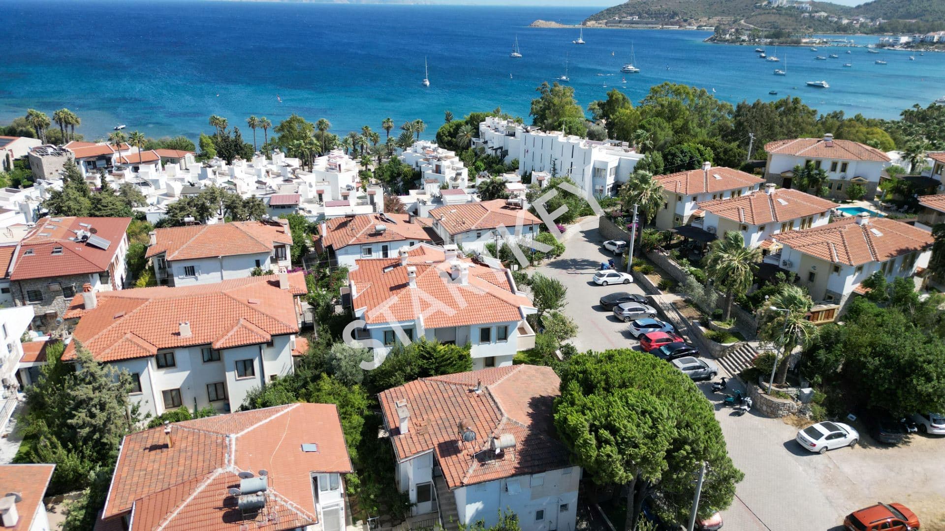 Datça Özbelde Denize 200MT Mesafede Satılık 1,5+1 — kare 2