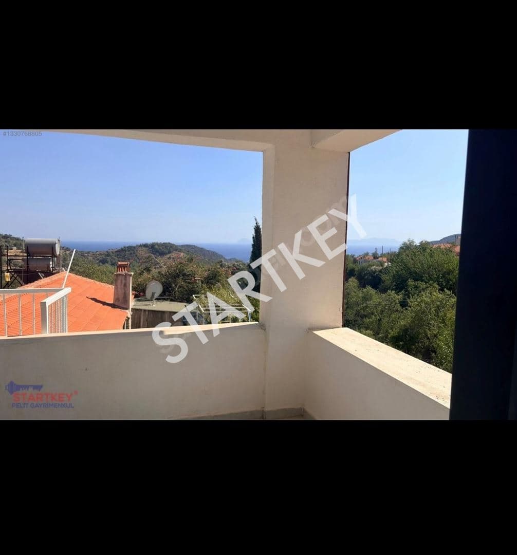 Mesudiye'de Deniz Manzaralı 1+1 Kiralık Daire