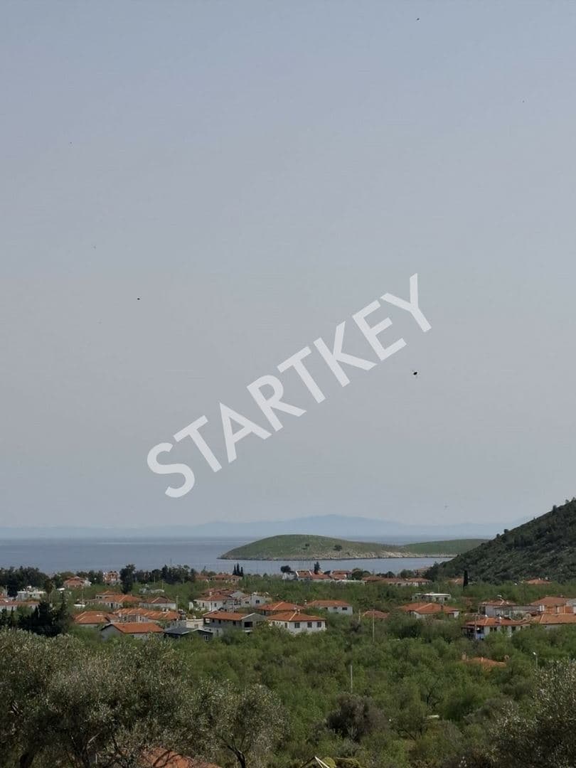 Yaka Mah. Palamütbükü'nde Deniz Manzaralı Tarla
